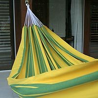 Cotton hammock, 'Brazilian Pride' (single) - Cotton hammock (Single)