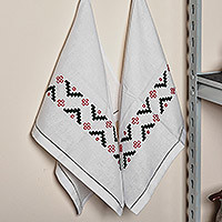 Cotton tea towels, 'Green Directions' (pair) - Pair of Embroidered Red and Green Cotton Tea Towels