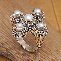 Cultured pearl cocktail ring, 'Pearl Crossing' - Classic Balinese Sterling Silver White Pearl Cocktail Ring