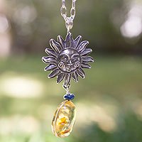 Copal and sodalite pendant necklace,