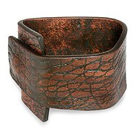Leather bracelet,