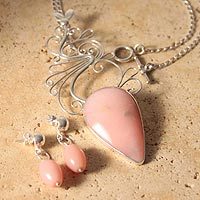 Rose quartz jewelry set,