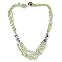 Peridot and amethyst beaded necklace,