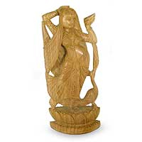 Wood sculpture Inspiring Beauty India