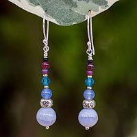 Agate and garnet dangle earrings,