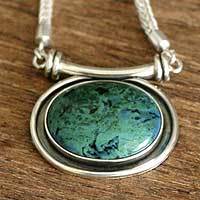 Chrysocolla choker,