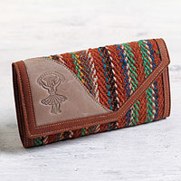 Leather and wool wallet Dancer s Soul Peru
