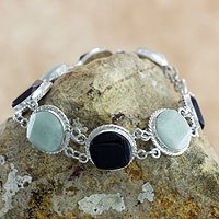 Black and green jade link bracelet,