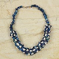 Agate beaded necklace,