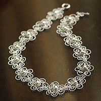 Silver collar necklace,