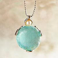 Roman glass and cultured pearl necklace,