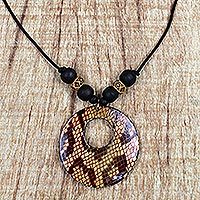 Wood pendant necklace,