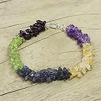 Garnet and peridot beaded bracelet,