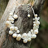 Cultured pearl beaded bracelet,