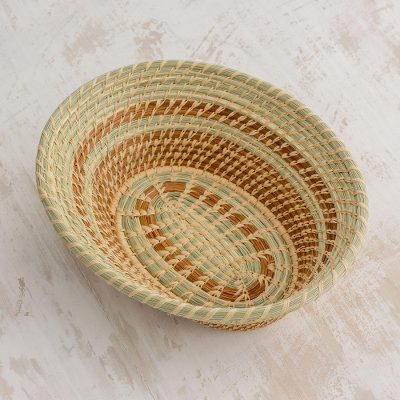 Natural fiber basket, Organic Essence