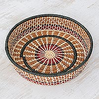 Natural fibers basket Maya Sun Guatemala