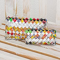 Recycled metalized wrapper cosmetic bags Shine pair Guatemala