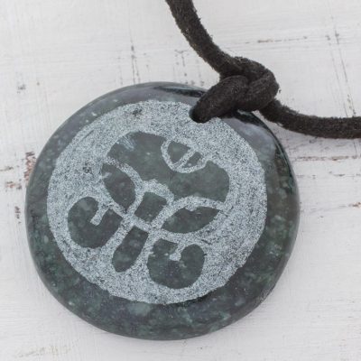 Jade pendant necklace, 'K'at Maya Net' - Jade pendant necklace