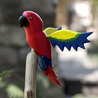 Pinewood sculpture Scarlet Macaw Guatemala