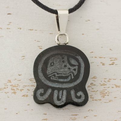 Jade pendant necklace, Maya Destiny Cat