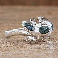 Jade ring, 'Scurrying Lizard' - Women's Jade Ring Sterling Silver Artisan Jewelry