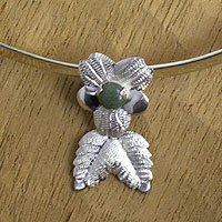 Jade flower necklace,