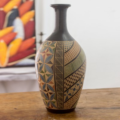 Ceramic decorative vase, Natures Paradise
