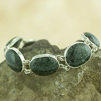 Jade link bracelet,