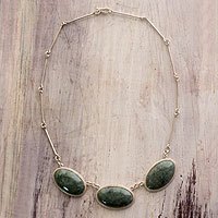 Reversible jade pendant necklace,