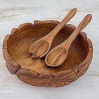 Wood salad bowl and serving set Forest Foliage Guatemala