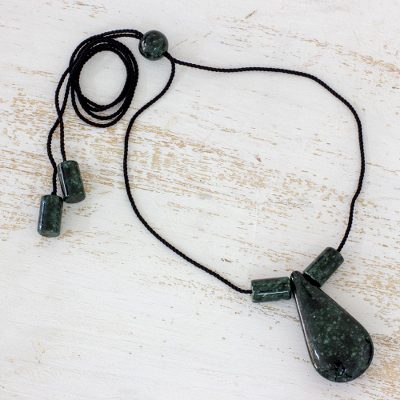 Jade pendant necklace, Maya Ritual