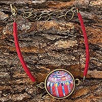 Brass and glass pendant bracelet,