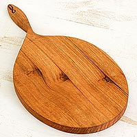 Mahogany wood cutting board Twist of Nature Nicaragua