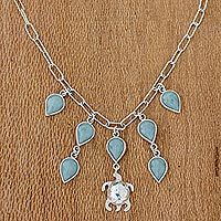 Jade pendant necklace,