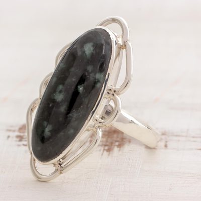 Oval Jade and 925 Sterling Silver Ring from Guatemala
