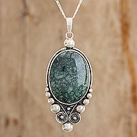 Jade pendant necklace,