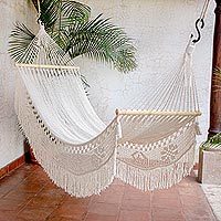 Cotton rope hammock,