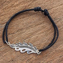 Sterling silver pendant bracelet,
