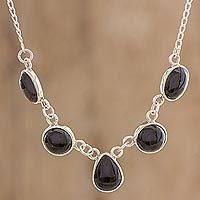 Jade pendant necklace,