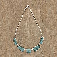 Jade pendant necklace,
