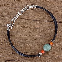 Jade and agate pendant bracelet,