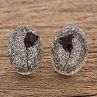 Natural flower button earrings,