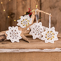 Hand-crocheted ornaments, 'Glittering Snow' (set of 4) - Hand-Crocheted Snowflake Ornaments from Guatemala (Set of 4)