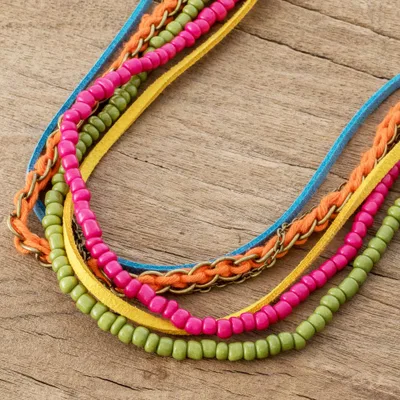 Long strand necklace, Fascinating Colors
