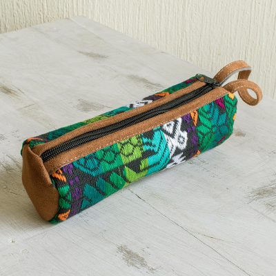 Handwoven cotton travel case, 'Antigua Highlands' - Colorful Travel Case Hand Woven from Cotton