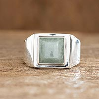 Men's jade single stone ring, 'Mayan Energy in Apple Green' - Men's Apple Green Jade Single Stone Ring from Guatemala