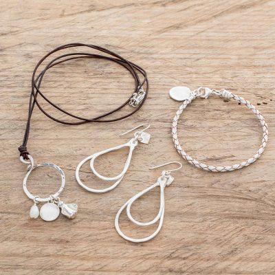 Fine silver and cultured pearl jewelry set, 'Jumay Beauty' (3 pieces) - Cultured Pearl Accented Fine Silver Jewelry Set (3 Pieces)