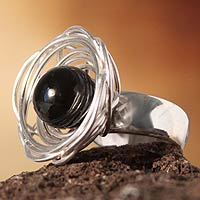 Obsidian solitaire ring Sparrow s Nest Peru