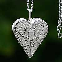 Silver locket necklace Loving Heart Peru