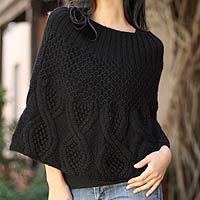 100% alpaca poncho,